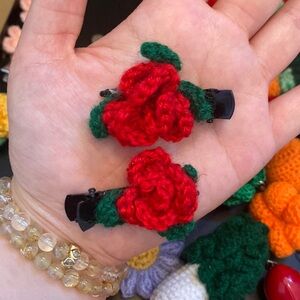 Offerme$5❗️ Mom Handmade - hair clips a pair for $10